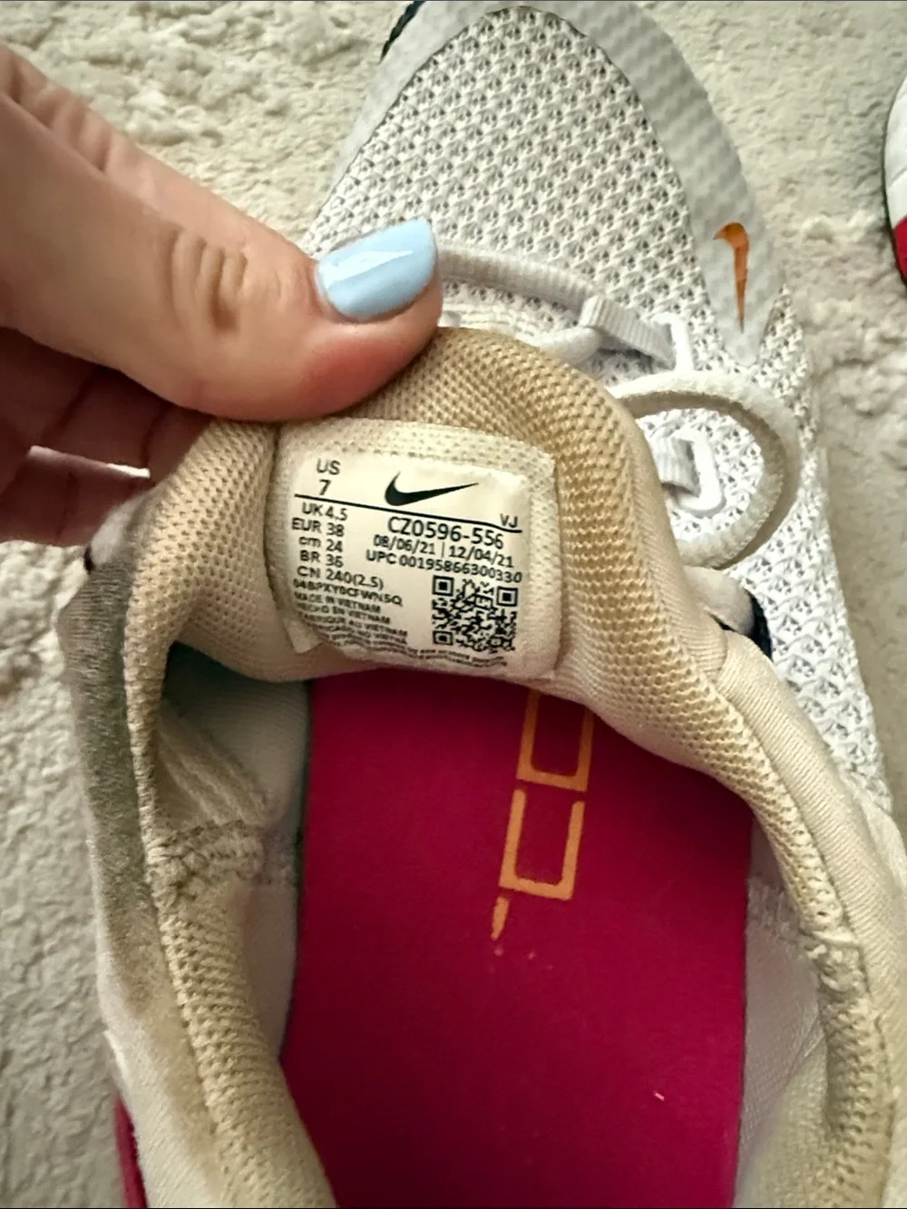 Nike metcons - Picture 5 of 5